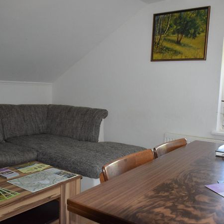 Apartma Narava Apartment Begunje pri Cerknici Bilik gambar