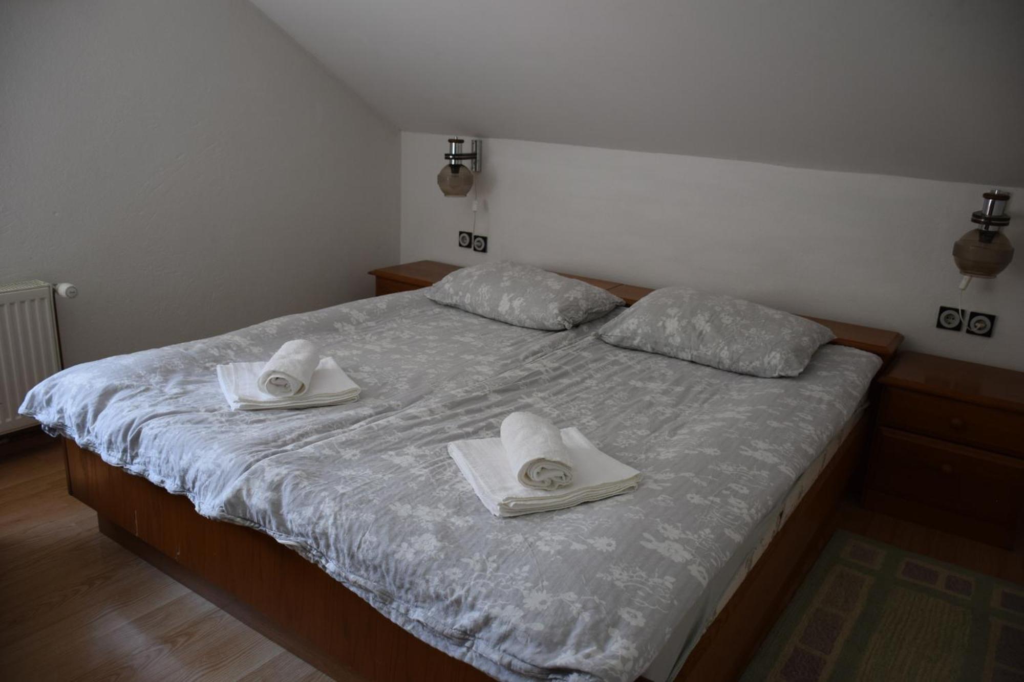 Apartma Narava Apartment Begunje pri Cerknici Bilik gambar